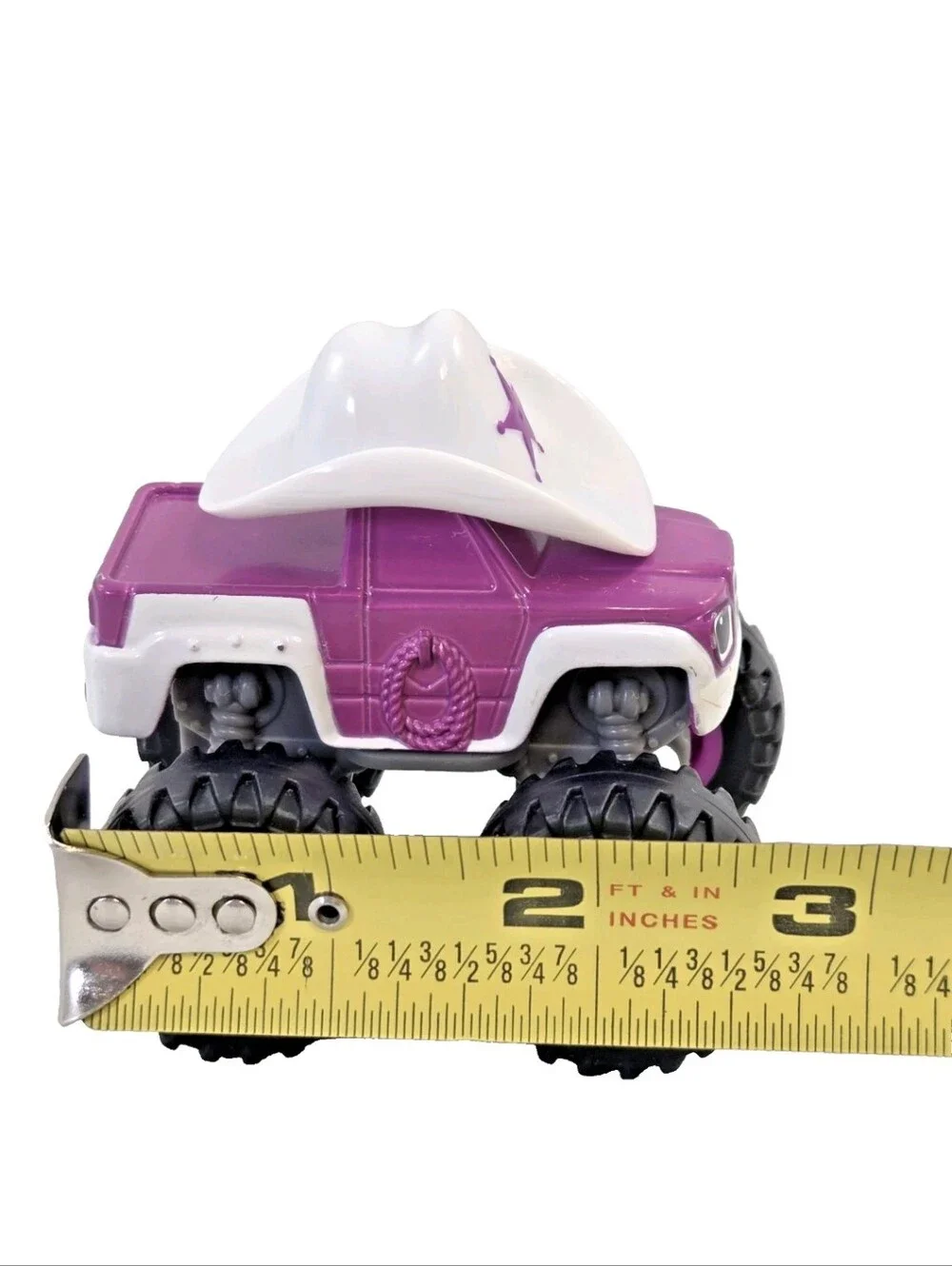 Blaze and the Monster Machines Starla CGH58 Diecast Truck Nickelodeon Mattel